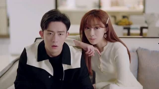 吃瓜视频甜蜜爱情,吃瓜视频里的浪漫瞬间