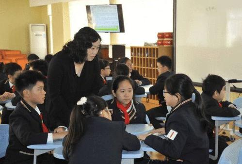 张老师常理吃瓜,吃瓜群众的智慧与幽默