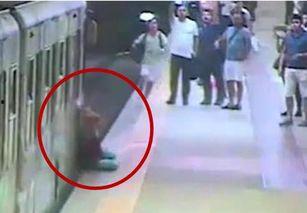 火车摇视频吃瓜,揭秘网红吃瓜背后的故事