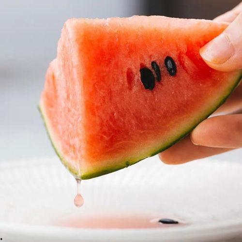 吃瓜群众集卡,揭秘网络社交新潮流